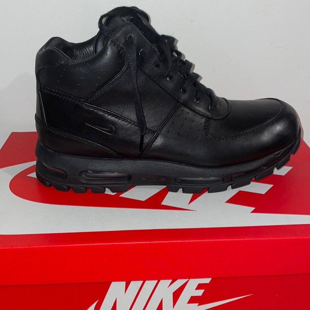 Nike air all season boots ACG